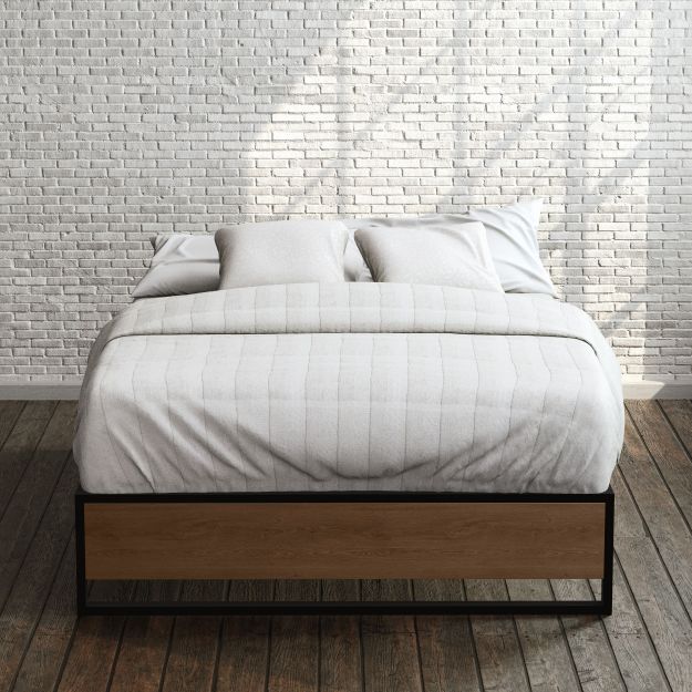 Suzanne Metal and Bamboo Platforma Bed Frame Zinus